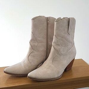 Coconuts bt Matise Heeled Zip Boots